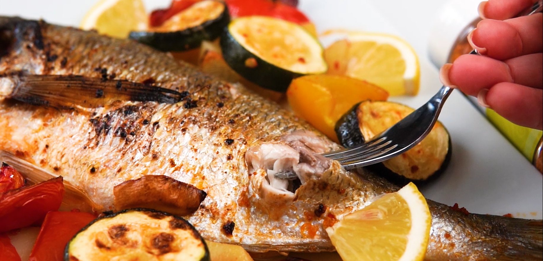 Mediterranean Baked Dorado with Vegetable Medley - Savu Birra LLC